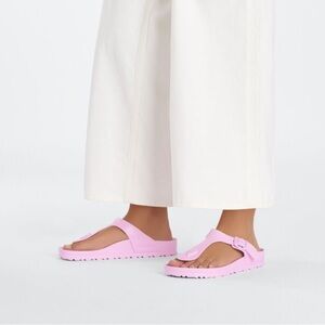 Birkenstock Light Pink Sandals In Exellent Condition